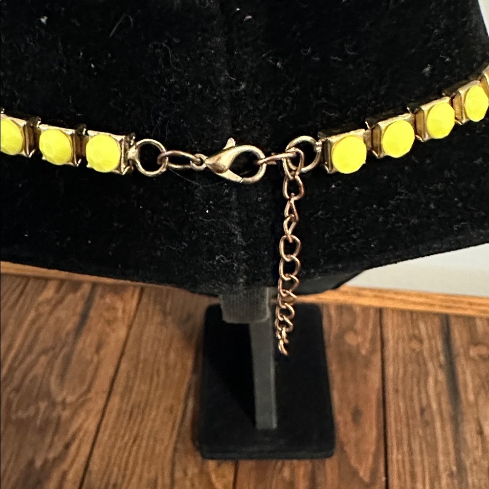 Colorful Statement Necklace - Picture 3 of 3